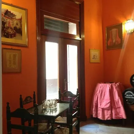 Sierpes Guest house *