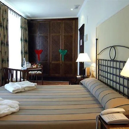 빈치 라 라비다 4* 세비야