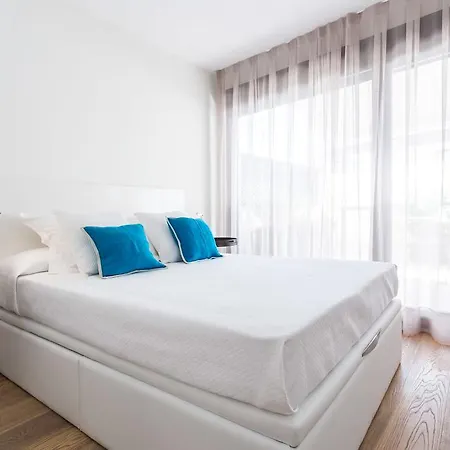 Apartment Puerta Del Sol Seville