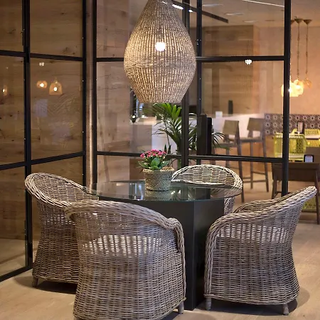 Hotel Zenit 4*