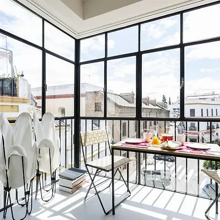 Thesuites Sevilla