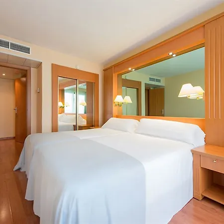 엑스 세비아 마카레나 4*