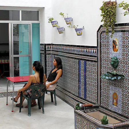 Sevilladream Hostel *