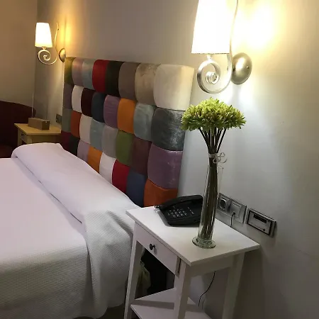 塞尔科蒂尔多纳卡梅拉酒店