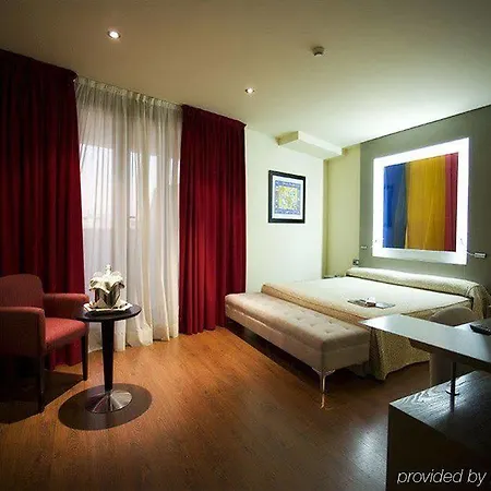 Hotel Ribera De Triana