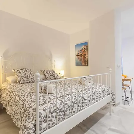 Castellar 54 - Modern Loft,historic Centre Of Ac/wifi,4px Apartamento