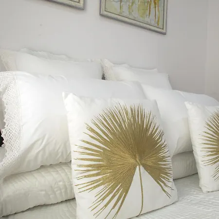 Panther Luxury Dreams Sevilla