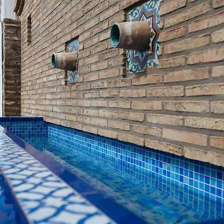 Hommyhome Casa Assle Aparthotel 4*