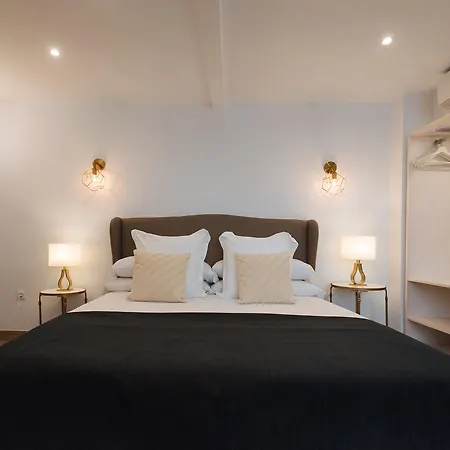 Aparthotel Hommyhome Casa Assle 4*
