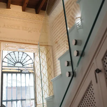 Aparthotel Hommyhome Casa Assle 4*