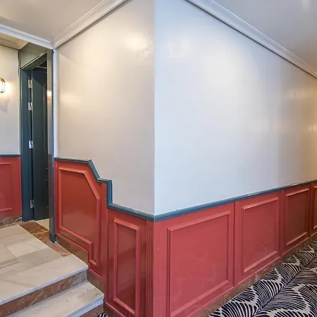 Petit Palace Puerta De Triana Hotel Siviglia