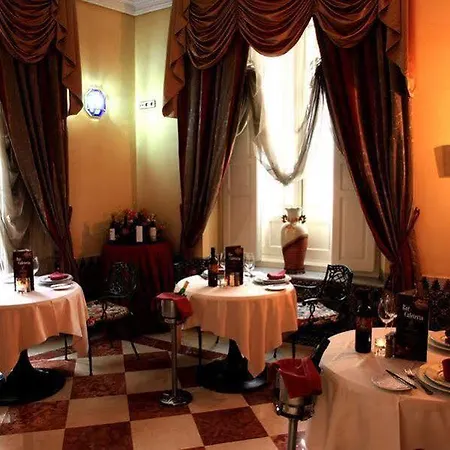 Cervantes Hotel