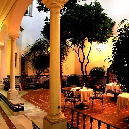 Hotel Cervantes 4*