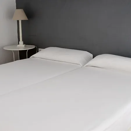 Life Quintana Apartment Seville