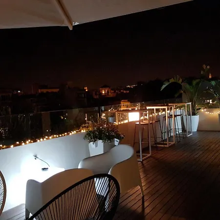 The Corner House 3* Sevilla