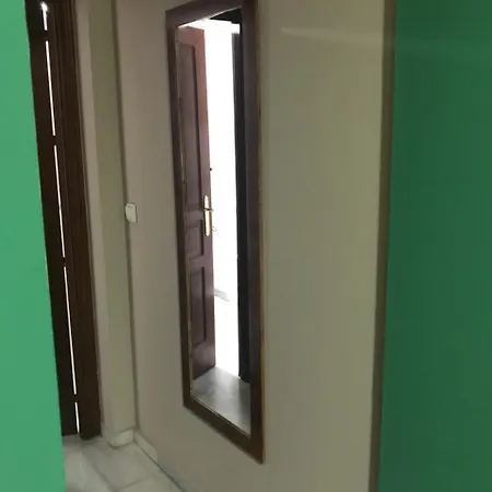 Puerta Carmona Konukevi