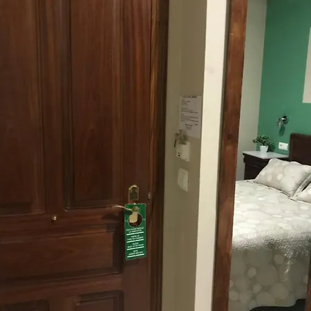 Guest house Puerta Carmona