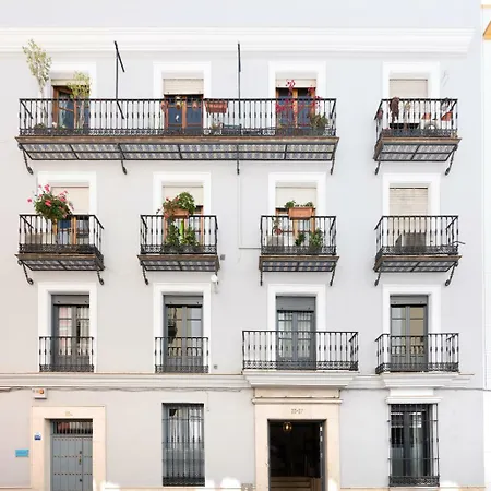 Eleven Real De La Carreteria, By Homing U *