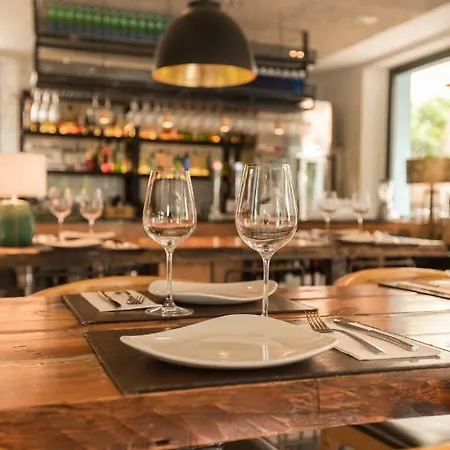 The Corner House 3* Sevilla