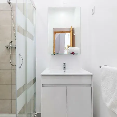 Apartamento Casa De La Luz -elegante Casco Antiguo 5-hab-11px