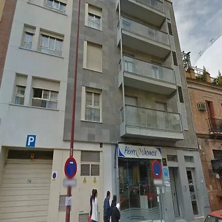 Pierre & Apartment