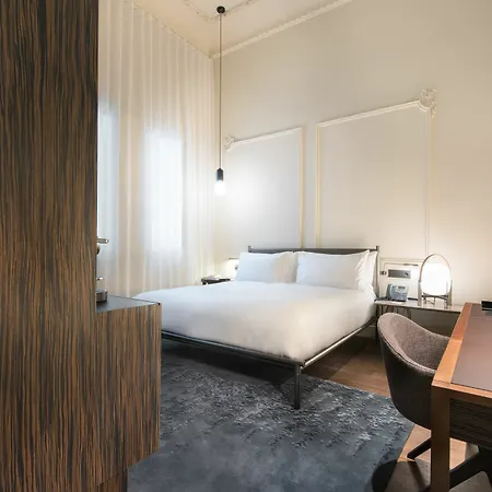 Mercer 5* Sevilla