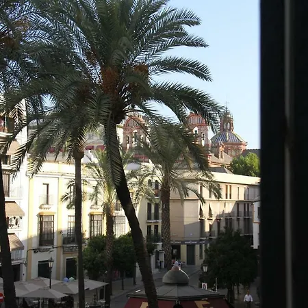 Apartamento Luxurious 2 Bedroom Flat In A Historic Building Sevilla