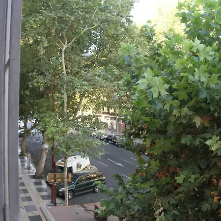 Luxurious 2 Bedroom Flat In A Historic Building