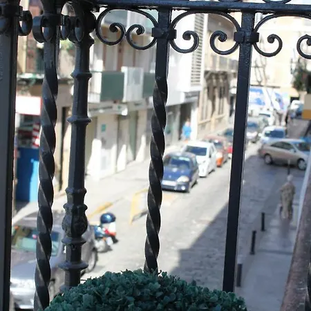 Azahar Triana V