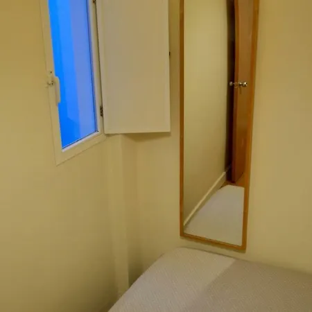 Peris Mencheta Apartamento