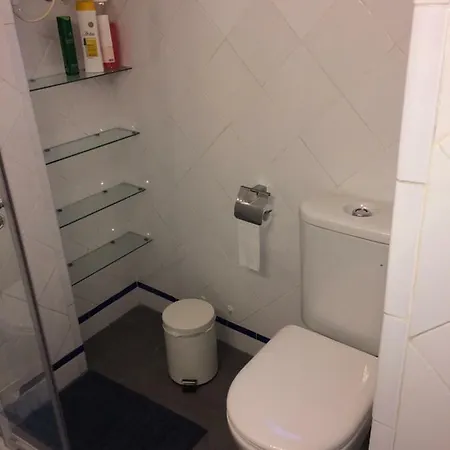 Peris Mencheta Apartamento *