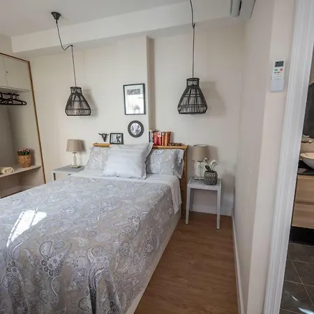 아파트 Cosy With Terrace In The Centre Of *