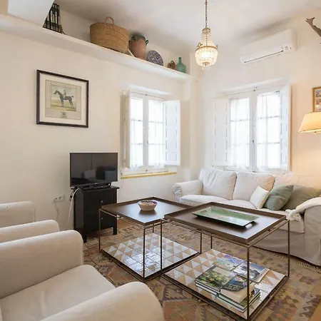 Champion Duplex Terrace And Garage Old Town 6 Pax Appartement *