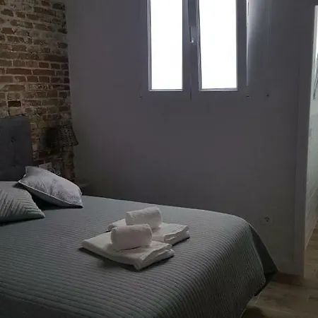 Luxury In Triana Close To The River Seville