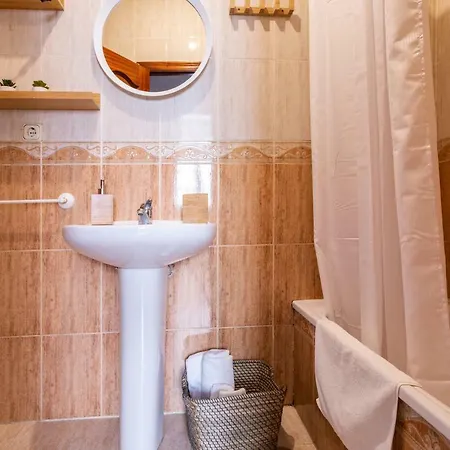 Serva La Bari Shared Seville
