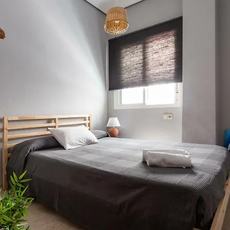 Serva La Bari Shared Seville