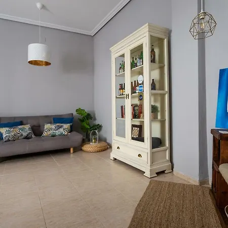 Serva La Bari Shared * Seville