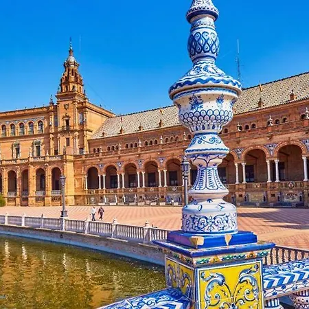 Cruzadas Melia-plaza De Espana Apartment Seville