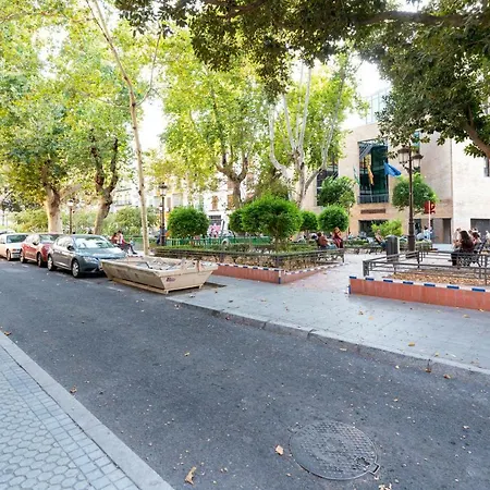 Apartment Unique Homes Setas, Plaza De San Pedro 6 Pax