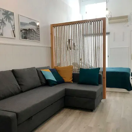 Ideal Tipo Loft En Triana Wifi