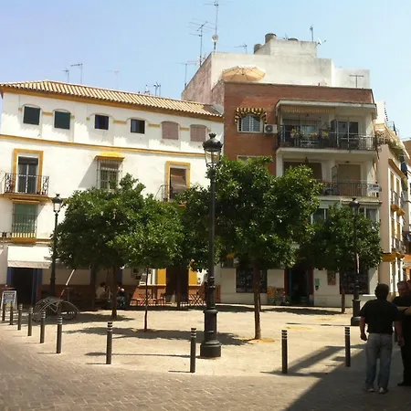 Luxury Penuelas Free Parking Apartment