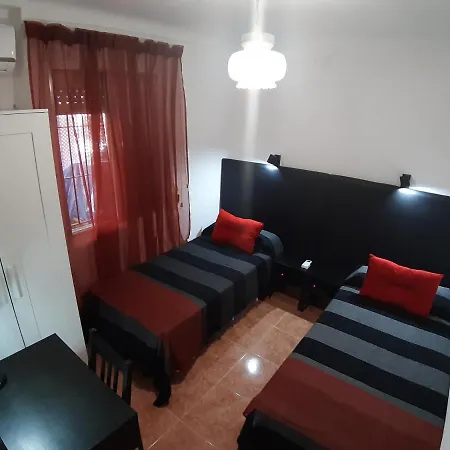 Fresh & Clean Homestay Seville