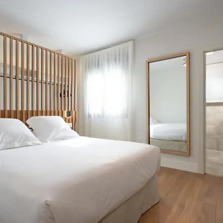 Eleven Real De La Carreteria, By Homing U Apartment *