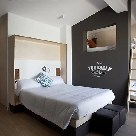 Toc Albergue *
