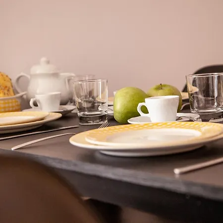 Apartamento Luminoso Y Acogedor En Sevilla. A/c. Sevilha
