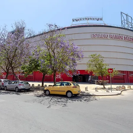 Apartamento Luminoso Y Acogedor En Sevilla. A/c. Sevilha