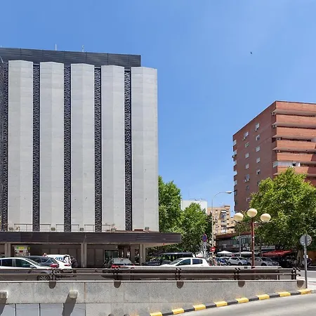 Apartamento Luminoso Y Acogedor En Sevilla. A/c. Sevilha