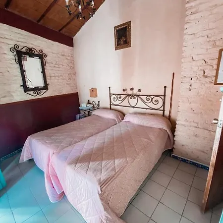 Penzion Vergara , *