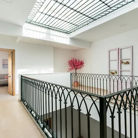 Olehousing-san Lorenzo * Seville