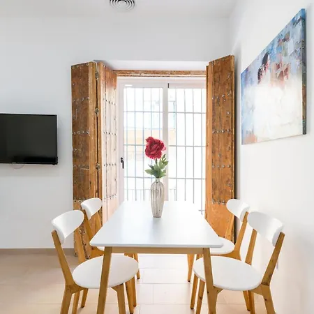 Olehousing-san Lorenzo * Seville